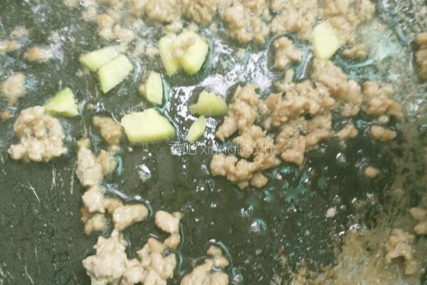 肉沫豌豆的做法图解4