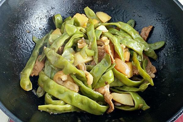 土豆炖芸豆的做法图解7