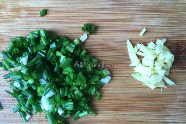 金针菇炒肉的做法图解3