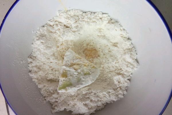 糖醋脆皮茄子的做法图解5