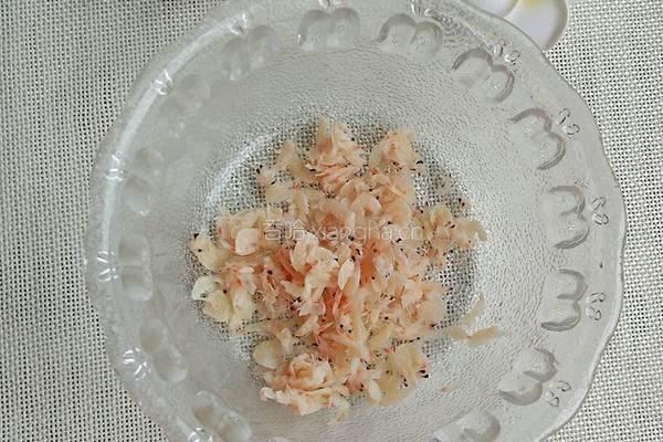 小白菜豆腐汤的做法图解2