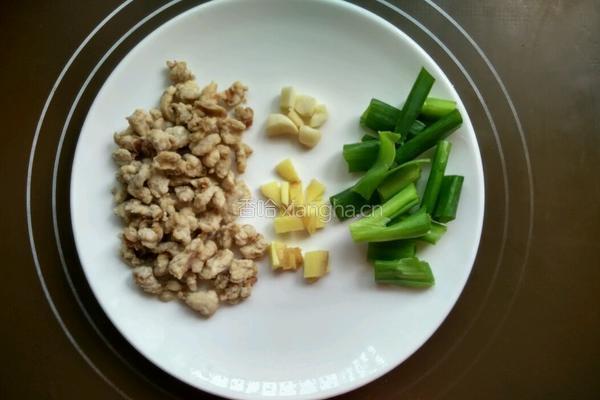 油渣烧豆腐的做法图解4