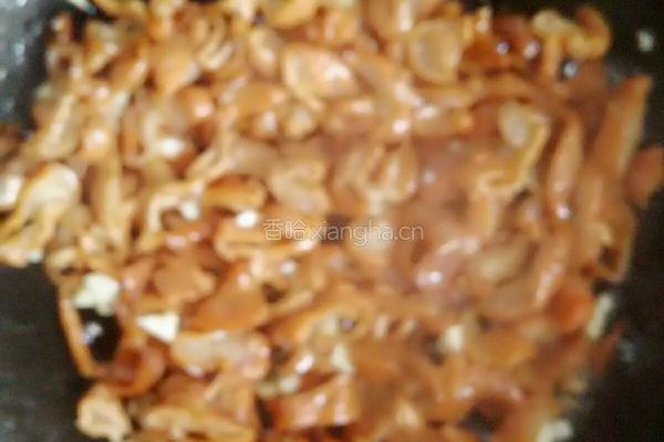 酸菜肥肠的做法图解5