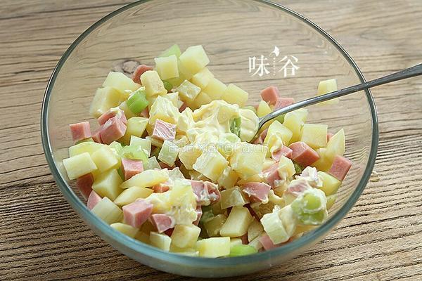 什锦土豆沙拉的做法图解5