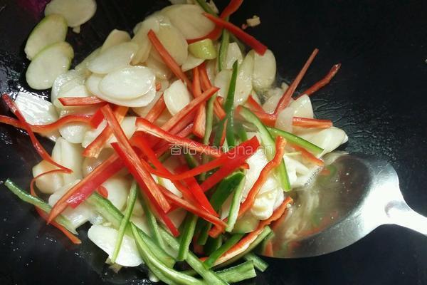 清炒茭白的做法图解7