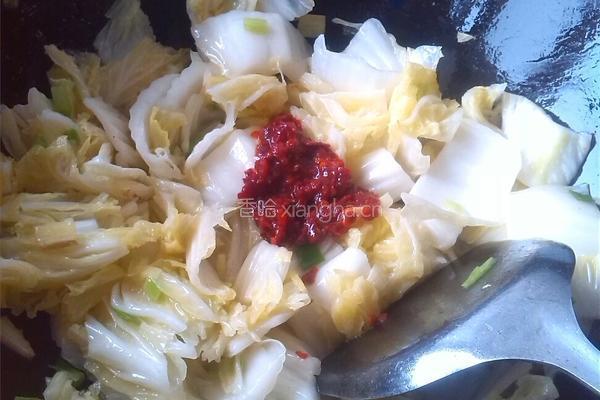 白菜炒木耳的做法图解5