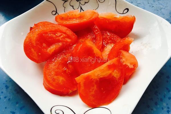 西红柿牛肉炖土豆的做法图解3