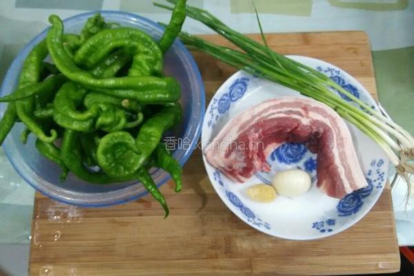 湘式小炒五花肉的做法图解1