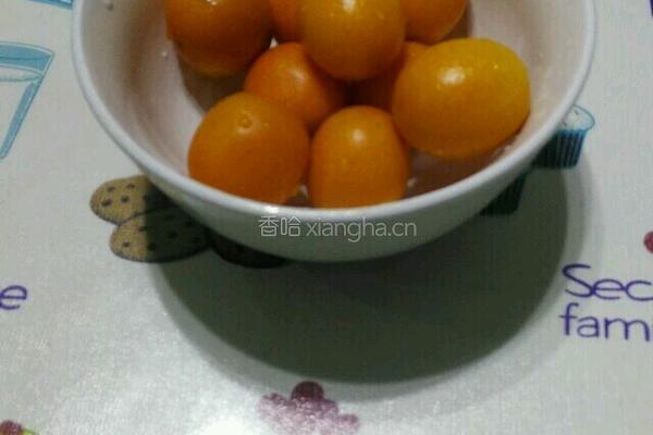 金桔蜂蜜茶的做法图解1