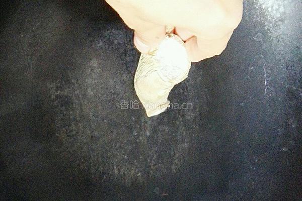 奶白鲫鱼豆腐汤的做法图解3