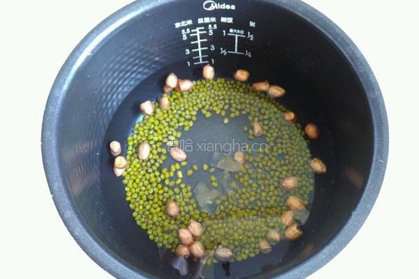 花生绿豆沙汤圆的做法图解3