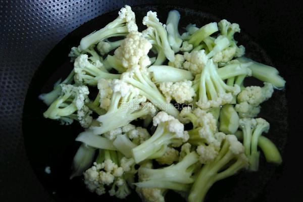 清炒有机花菜的做法图解2