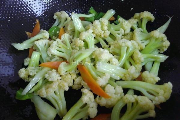 清炒有机花菜的做法图解6