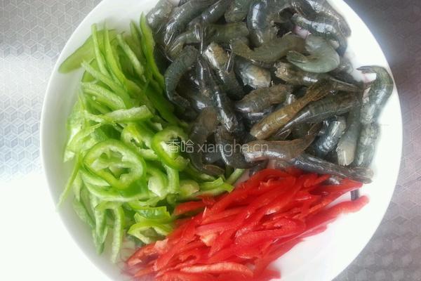 炒河虾的做法图解2