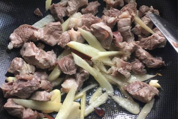 土豆炖牛腩的做法图解5