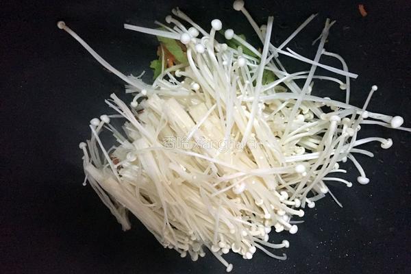 金针菇炒肉丝的做法图解5