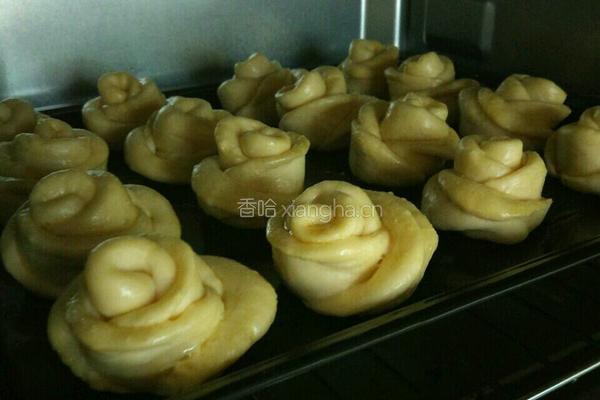 花朵甜面包的做法图解11