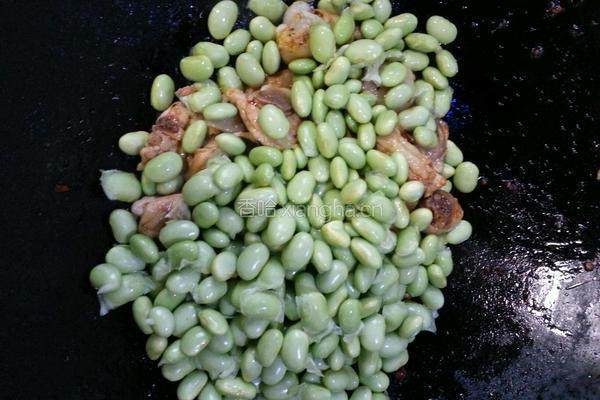 毛豆烧鸡的做法图解9