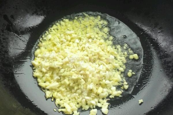 爆炒花甲螺的做法图解3