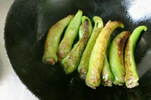 虎皮酿肉尖椒的做法图解9