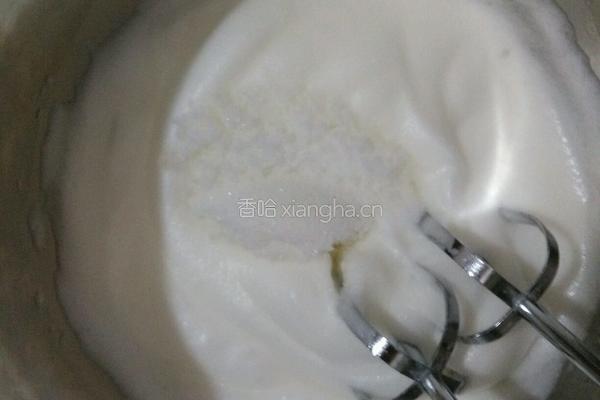 戚風蛋糕的做法图解6