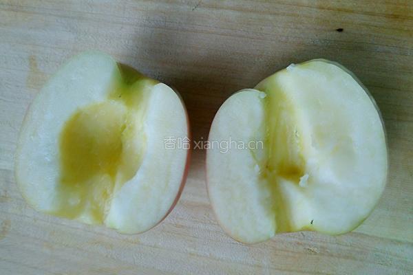 专治宝宝消化不良蒸苹果的做法图解2