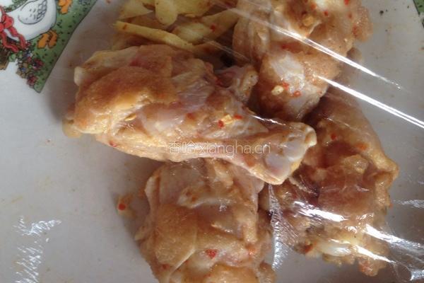 香酥炸鸡腿的做法图解3
