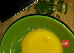 蛋炒饭的做法图解1