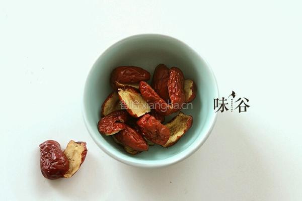 苹果银耳红果汤的做法图解3