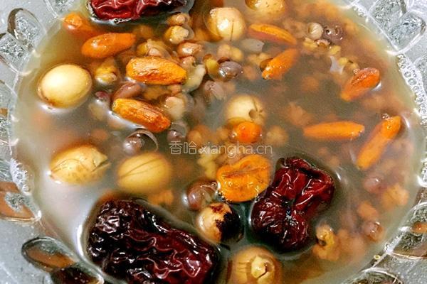 薏米红豆莲子粥的做法图解7