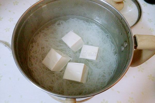 粉丝豆腐汤的做法图解9