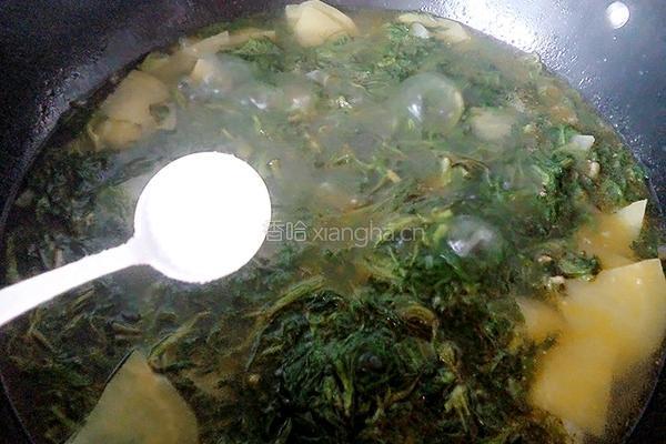 柳蒿芽土豆汤的做法图解9