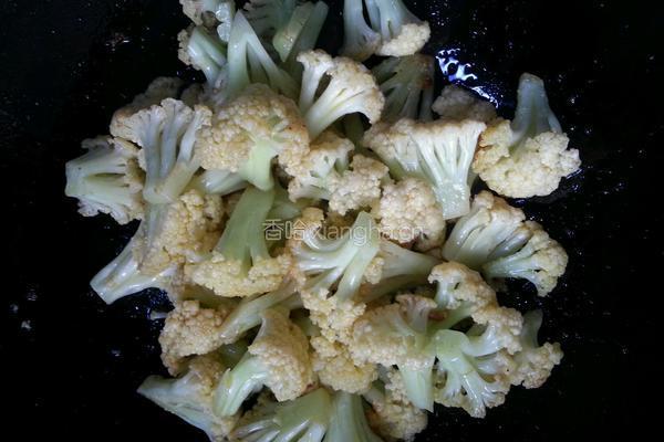 香辣干锅菜花的做法图解5