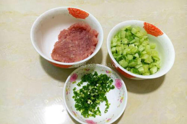 黄瓜肉末粥的做法图解4