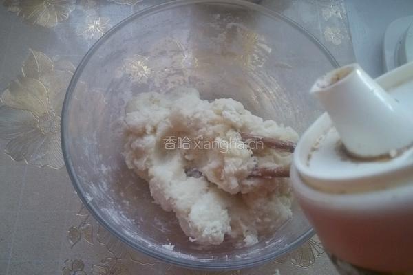 炸糖糕的做法图解1