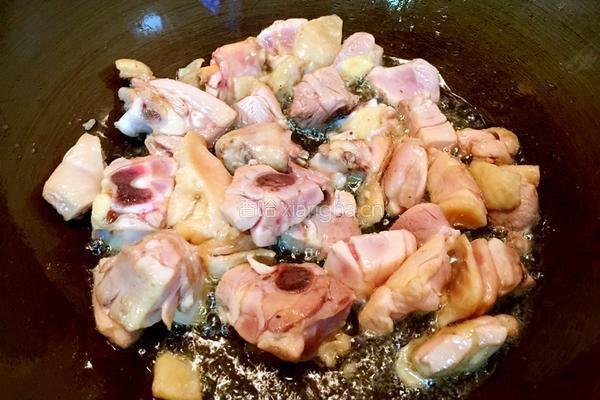 咖喱鸡肉饭的做法图解2