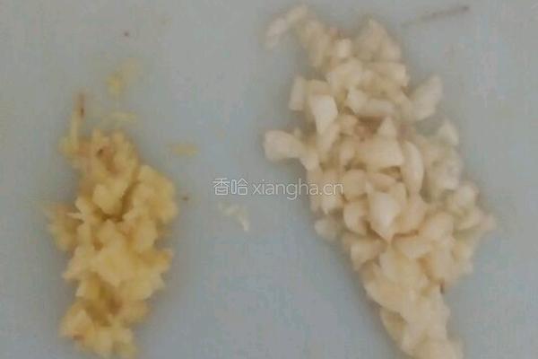 瘦肉炒香菇的做法图解2