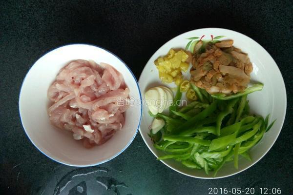 榨菜苕粉肉丝的做法图解2