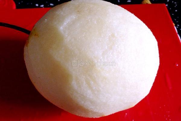 雪梨银耳汤的做法图解3
