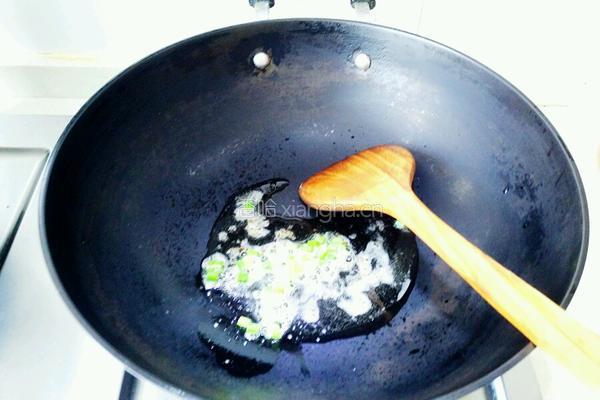 玉米粒土豆烧豆角的做法图解3