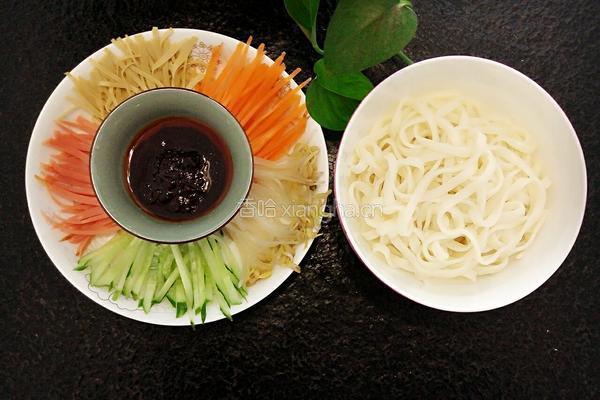 正宗炸酱面的做法图解6