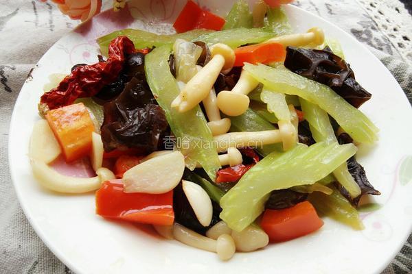 牛肉香菇炒芹菜的做法图解10