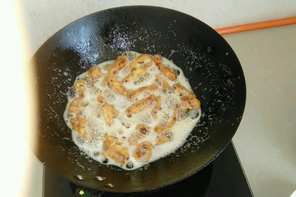 炸小酥肉的做法图解3