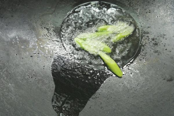炒莲藕的做法图解6
