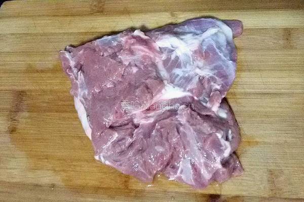 牛肉末烧豆腐的做法图解1