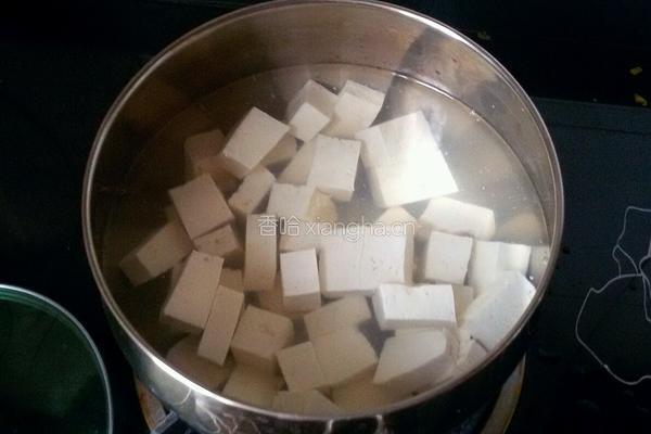 牛肉末烧豆腐的做法图解4