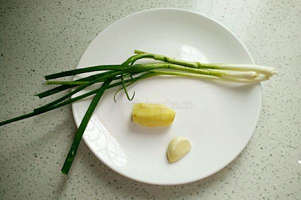 白灼小龙虾的做法图解3