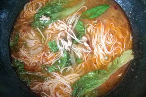红油榨菜肉丝面的做法图解6