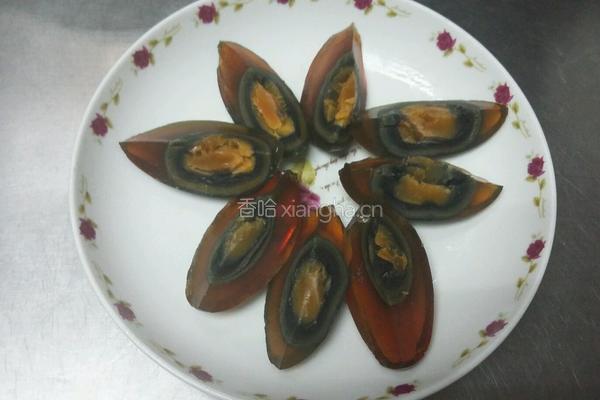 凉拌皮蛋的做法图解4