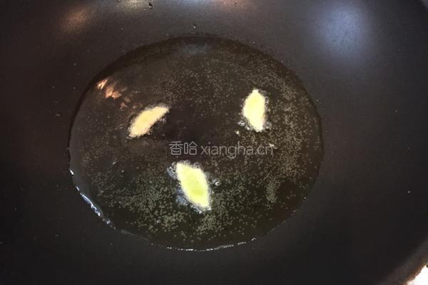 番茄焖石斑鱼块的做法图解2